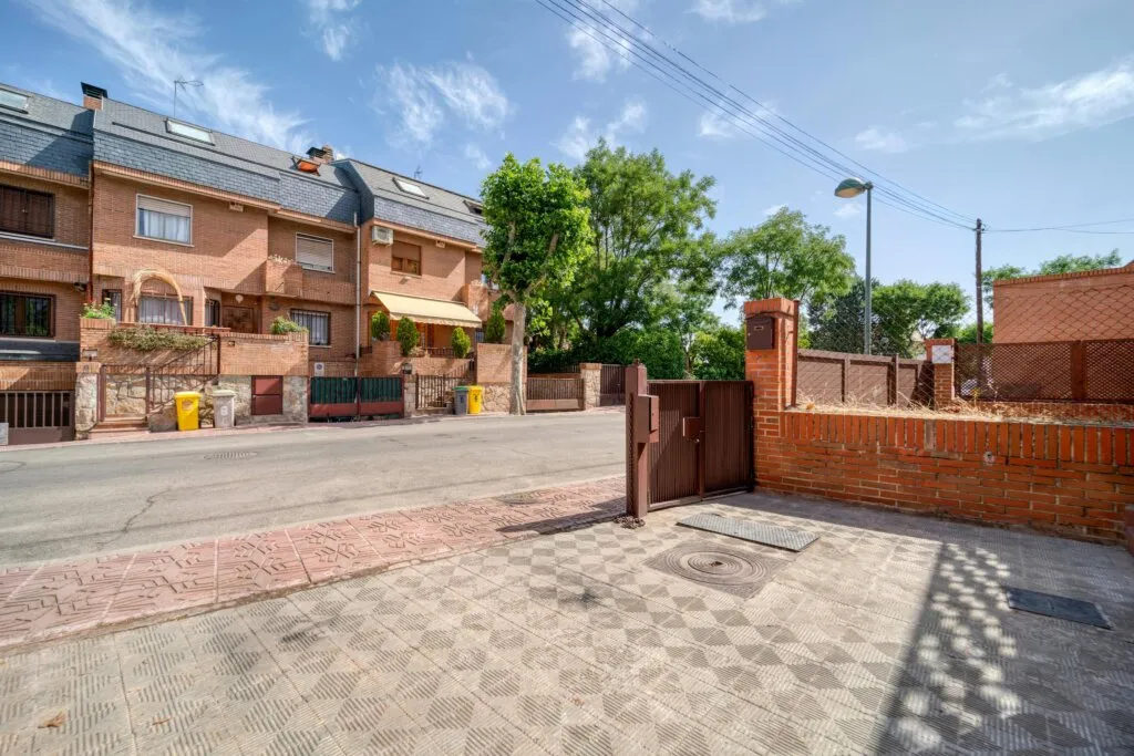 How to Successfully Sell Your House Fast in Austin, TX Without the Hassle of Overworking